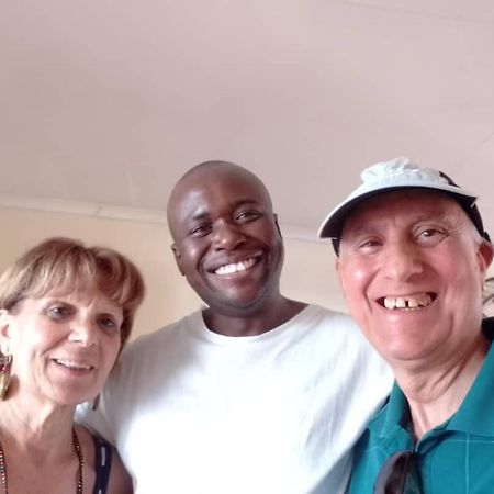 Sugar Shack Backpackers Botswana Bed & Breakfast Gaborone Dış mekan fotoğraf